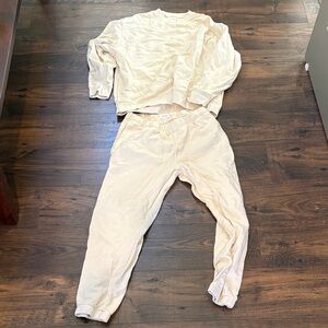 MATE the label Cream Sweatshirt and Joggers Set